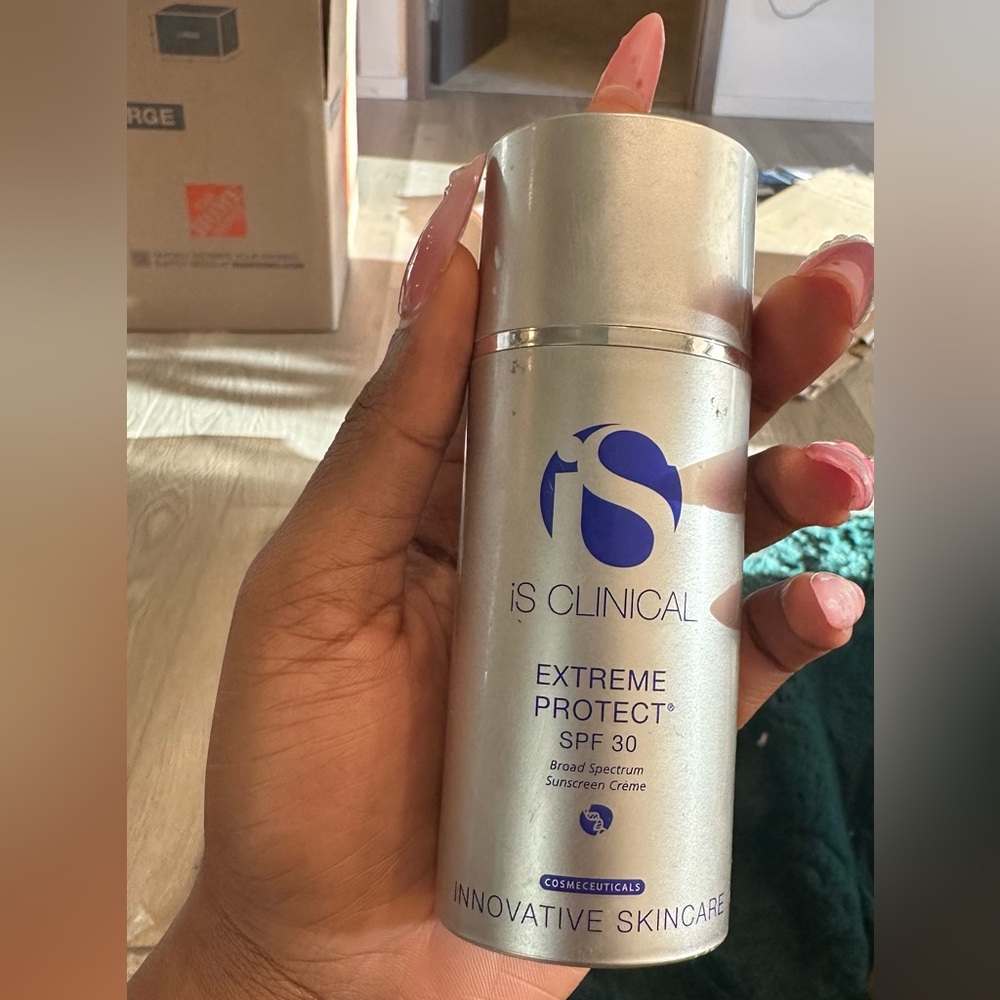 Is clinical extreme protect SPF 30